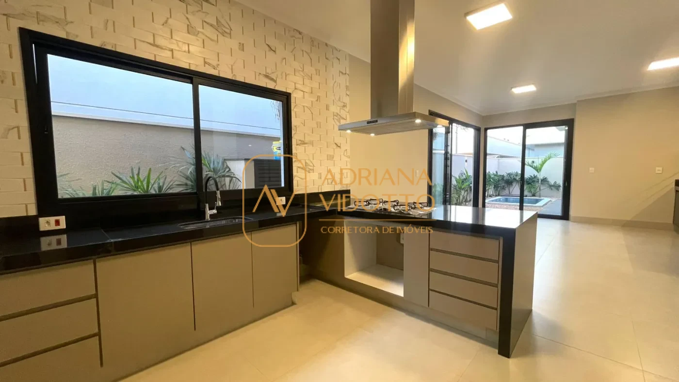 Imagem de CASA ALTO PADRÃO EM CONDOMÍNIO COM 3 SUÍTES, PISCINA E ESCRITÓRIO