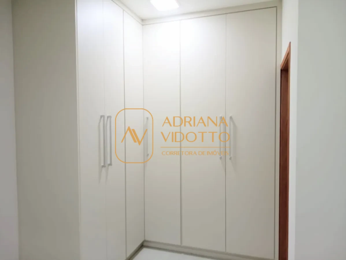 Imagem de CASA A VENDA EM CONDOMÍNIO TIVOLLI COM 3 QUARTOS, SENDO 1 SUÍTE E QUINTAL