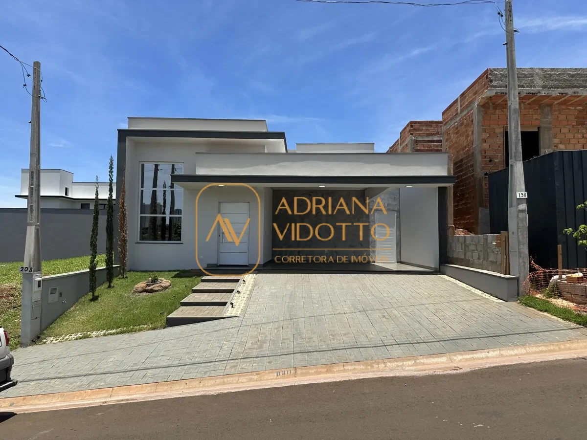 Imagem de CASA A VENDA EM CONDOMÍNIO TIVOLLI COM 3 QUARTOS, SENDO 1 SUÍTE E QUINTAL