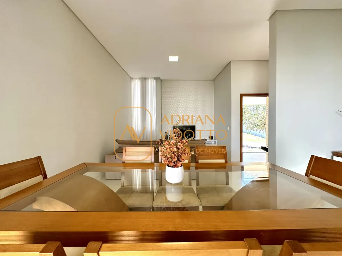 Imagem de CASA TERREA A VENDA VILLAGE DAMHA II COM 3 QUARTOS SENDO 1 SUITE MASTER E AREA GOURMET COM QUINTAL GRAMADO