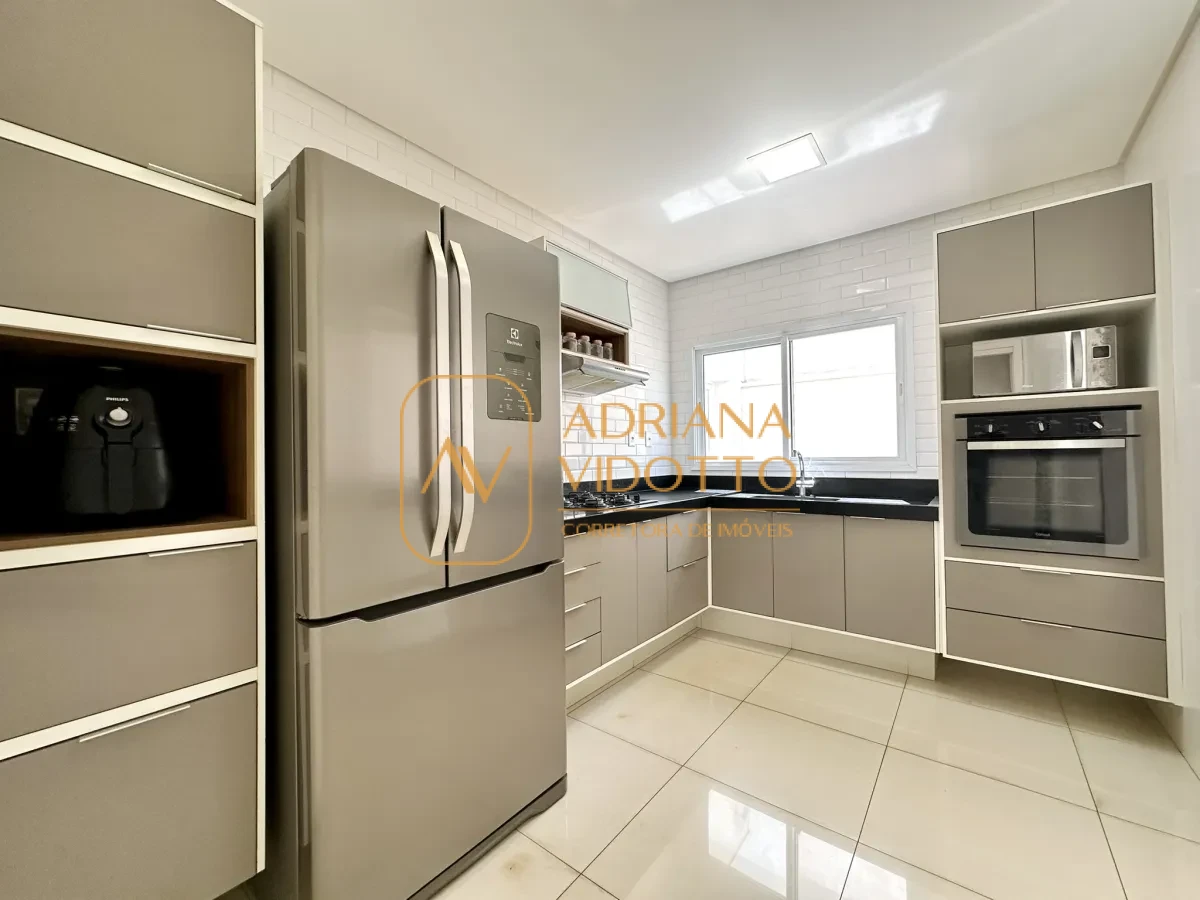 Imagem de CASA TERREA A VENDA VILLAGE DAMHA II COM 3 QUARTOS SENDO 1 SUITE MASTER E AREA GOURMET COM QUINTAL GRAMADO