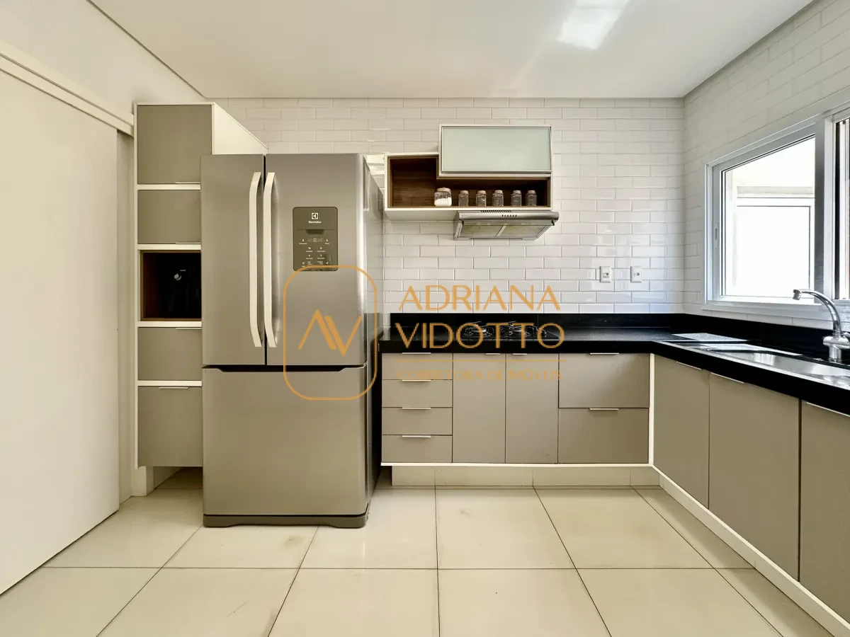 Imagem de CASA TERREA A VENDA VILLAGE DAMHA II COM 3 QUARTOS SENDO 1 SUITE MASTER E AREA GOURMET COM QUINTAL GRAMADO