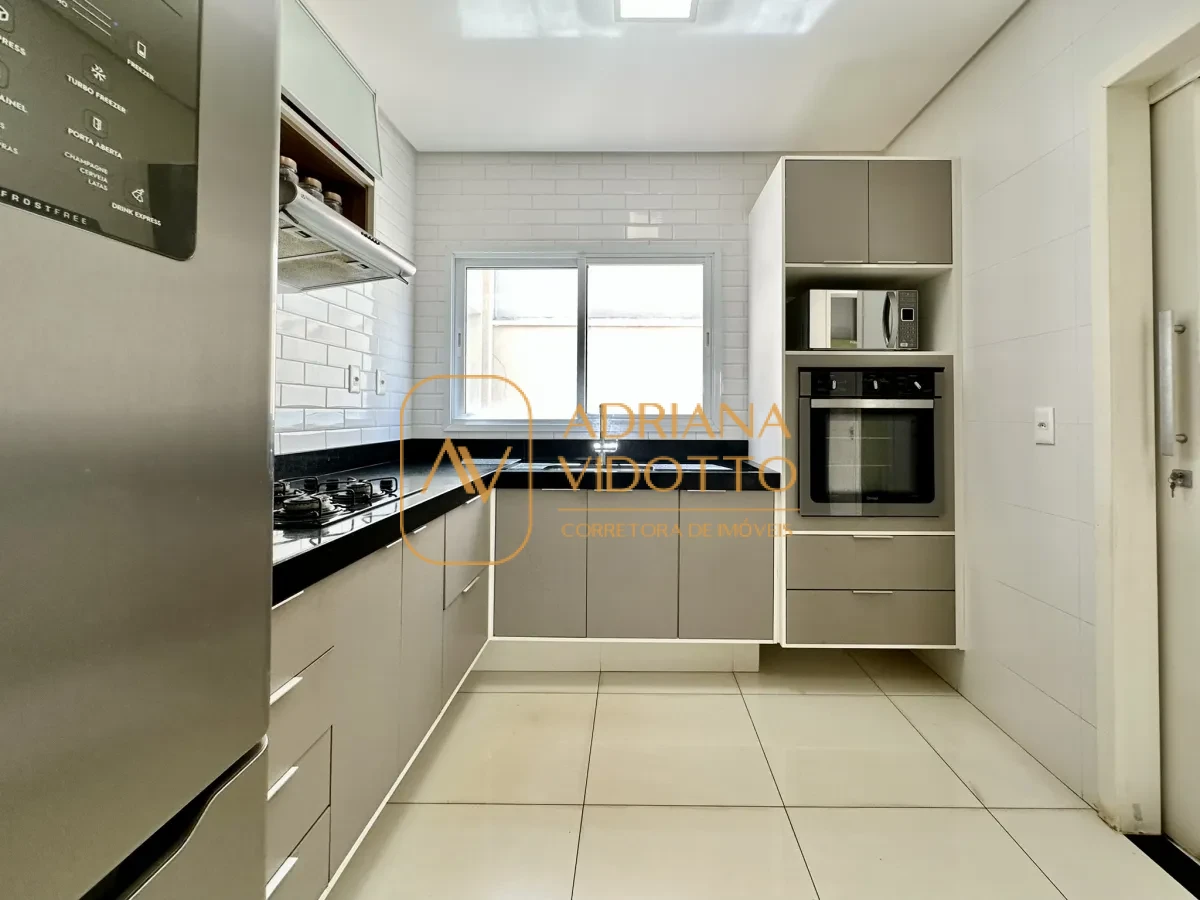 Imagem de CASA TERREA A VENDA VILLAGE DAMHA II COM 3 QUARTOS SENDO 1 SUITE MASTER E AREA GOURMET COM QUINTAL GRAMADO