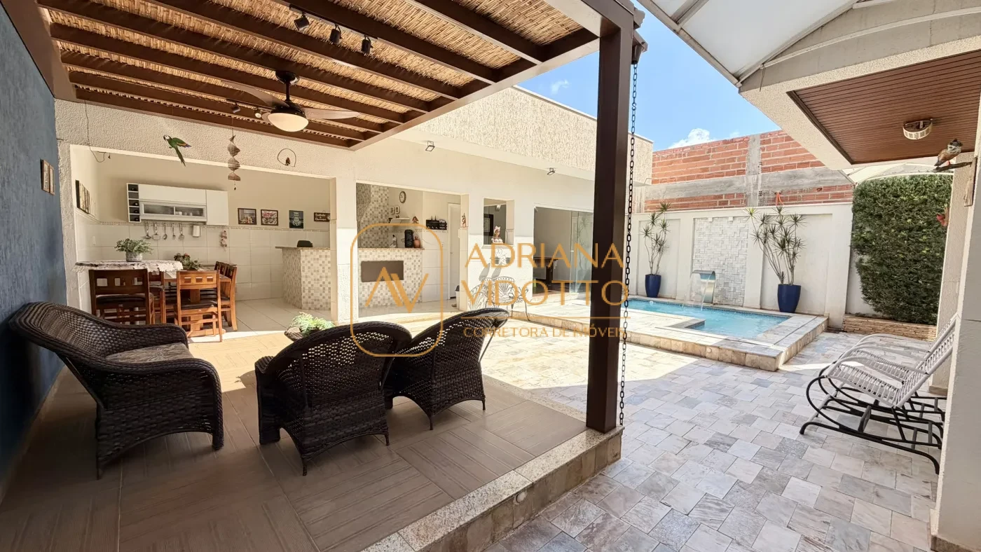 Imagem de IMÓVEL PREMIUM EM CONDOMINIO COM 3 SUÍTES, 3 SALAS, ÁREA GOURMET COM PISCINA AQUECIDA