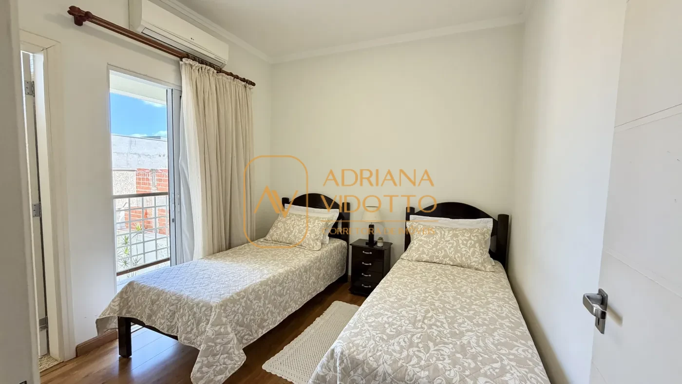 Imagem de IMÓVEL PREMIUM EM CONDOMINIO COM 3 SUÍTES, 3 SALAS, ÁREA GOURMET COM PISCINA AQUECIDA