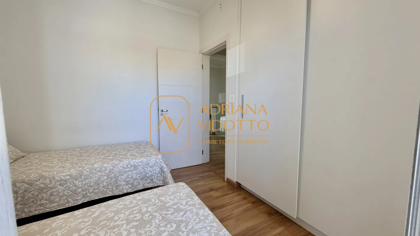 Imagem de IMÓVEL PREMIUM EM CONDOMINIO COM 3 SUÍTES, 3 SALAS, ÁREA GOURMET COM PISCINA AQUECIDA