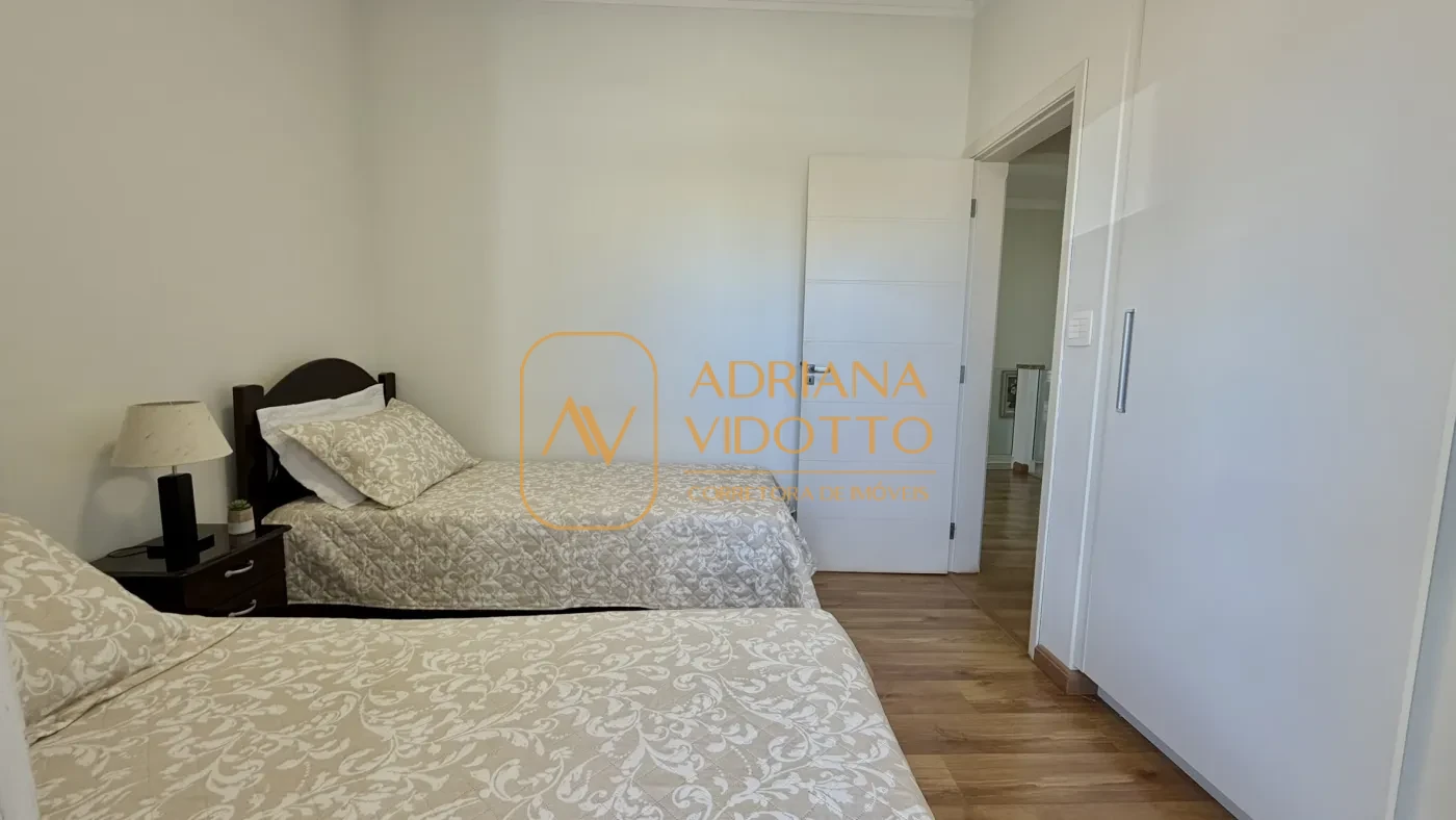 Imagem de IMÓVEL PREMIUM EM CONDOMINIO COM 3 SUÍTES, 3 SALAS, ÁREA GOURMET COM PISCINA AQUECIDA