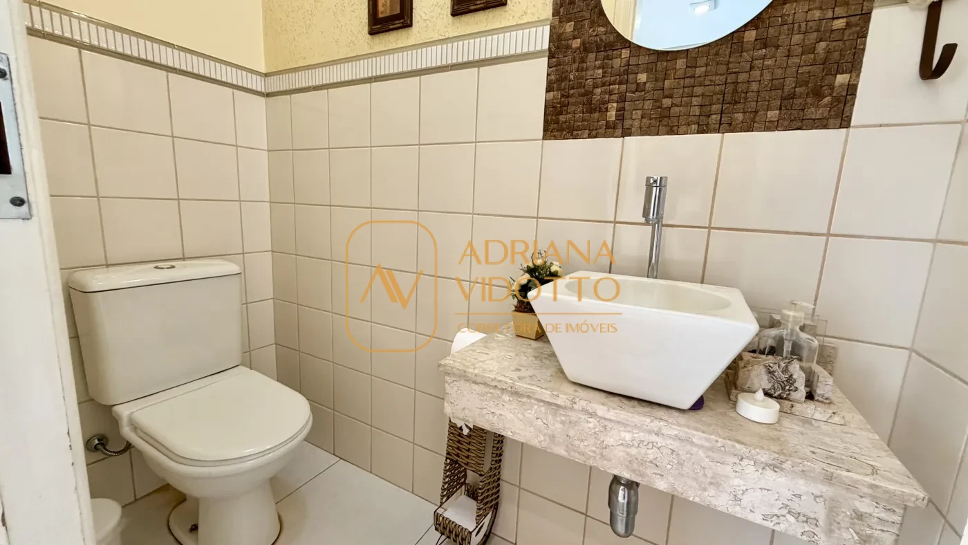 Imagem de IMÓVEL PREMIUM EM CONDOMINIO COM 3 SUÍTES, 3 SALAS, ÁREA GOURMET COM PISCINA AQUECIDA