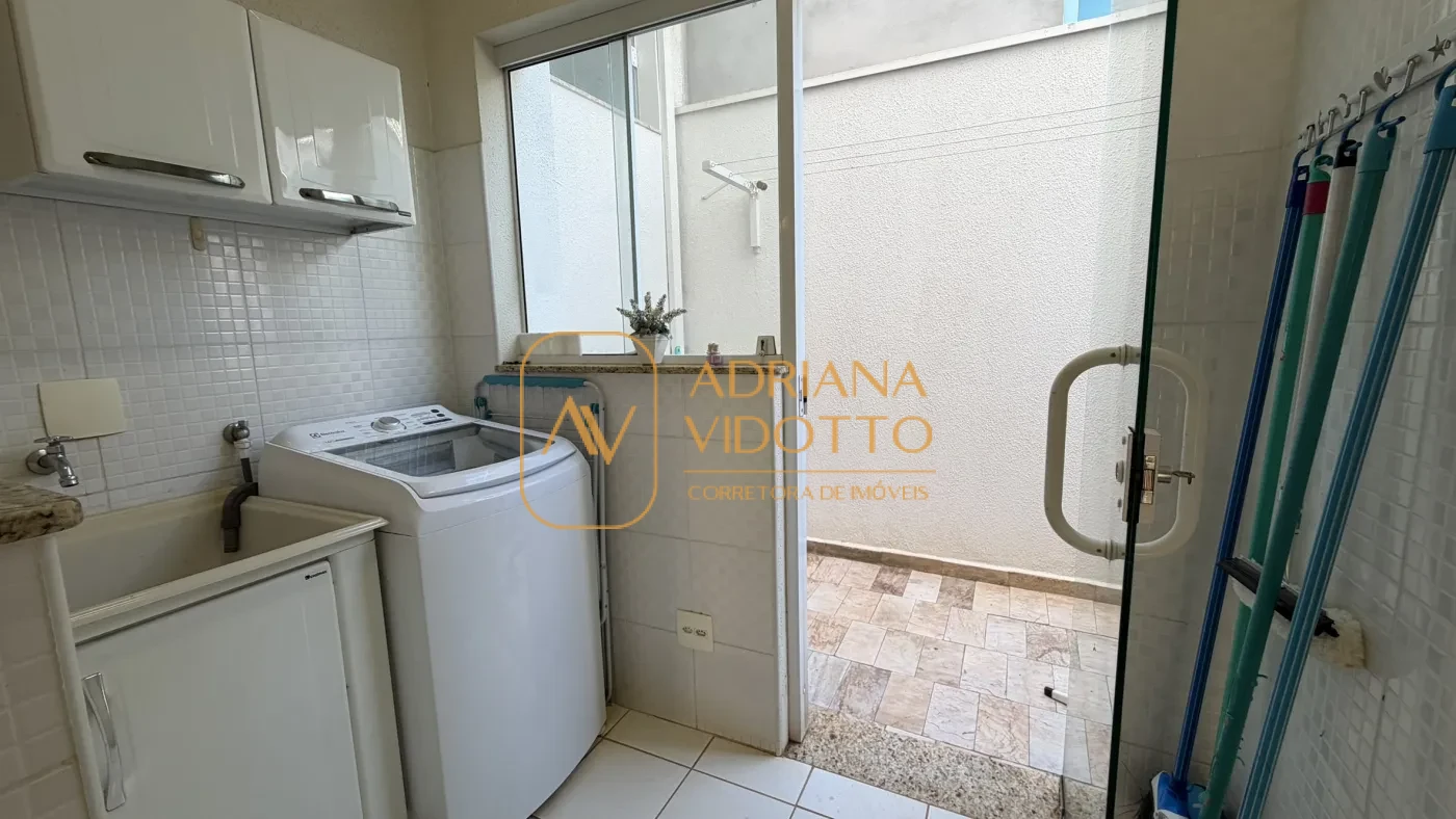 Imagem de IMÓVEL PREMIUM EM CONDOMINIO COM 3 SUÍTES, 3 SALAS, ÁREA GOURMET COM PISCINA AQUECIDA