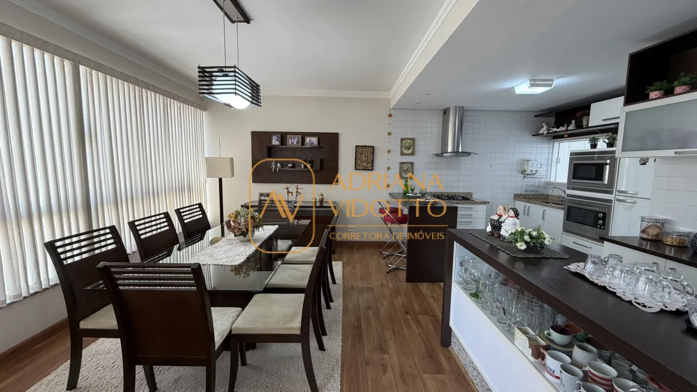 Imagem de IMÓVEL PREMIUM EM CONDOMINIO COM 3 SUÍTES, 3 SALAS, ÁREA GOURMET COM PISCINA AQUECIDA