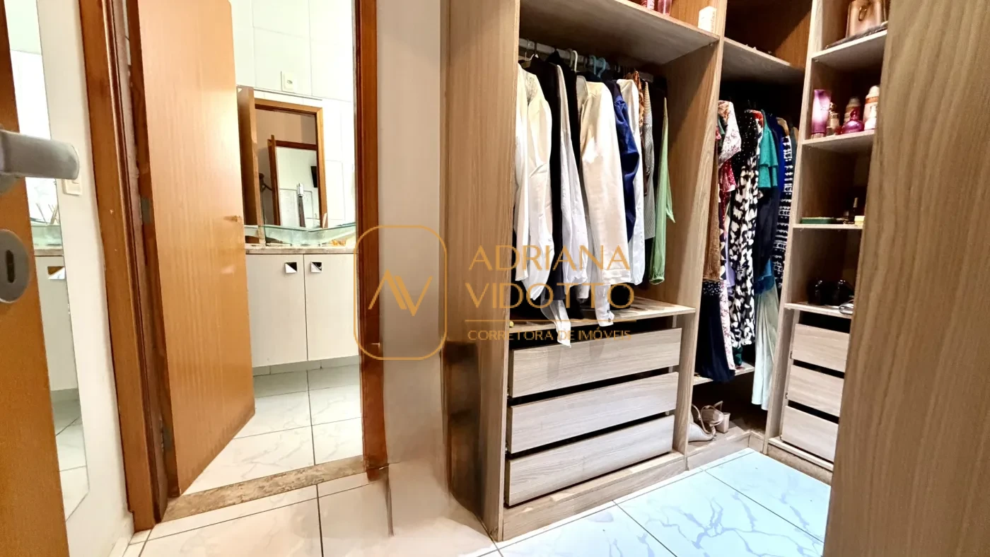 Imagem de IMÓVEL EM CONDOMÍNIO COM 3 QUARTOS, SENDO 1 SUÍTE, ENERGIA FOTOVOLTAICA