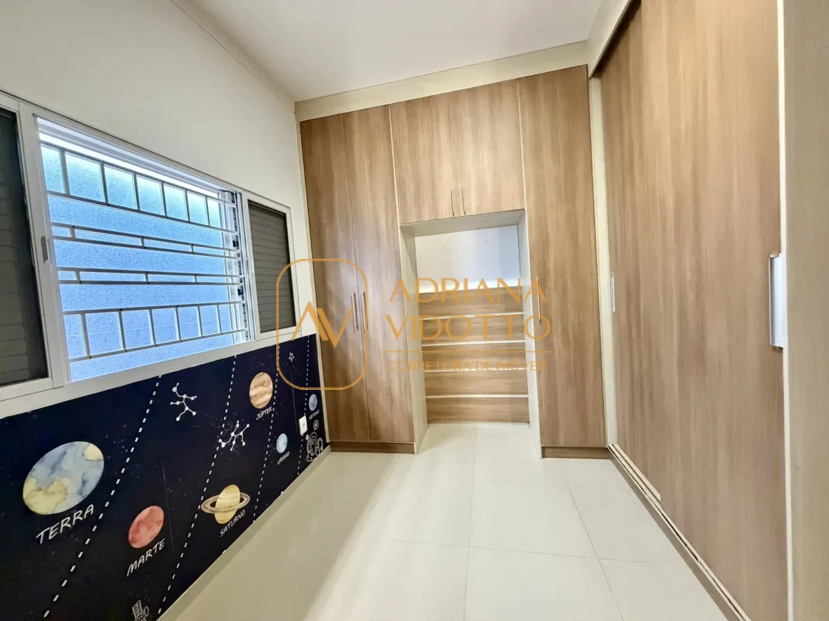 Imagem de CASA A VENDA EM CONDOMÍNIO COM ÁREA GOURMET COM PISCINA E SUITE ESPAÇOSA