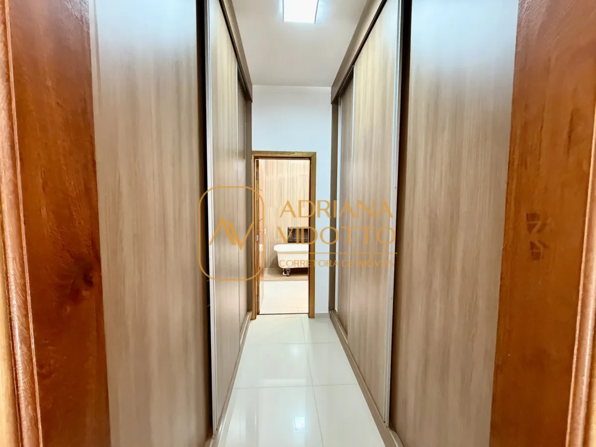 Imagem de CASA A VENDA EM CONDOMÍNIO COM ÁREA GOURMET COM PISCINA E SUITE ESPAÇOSA