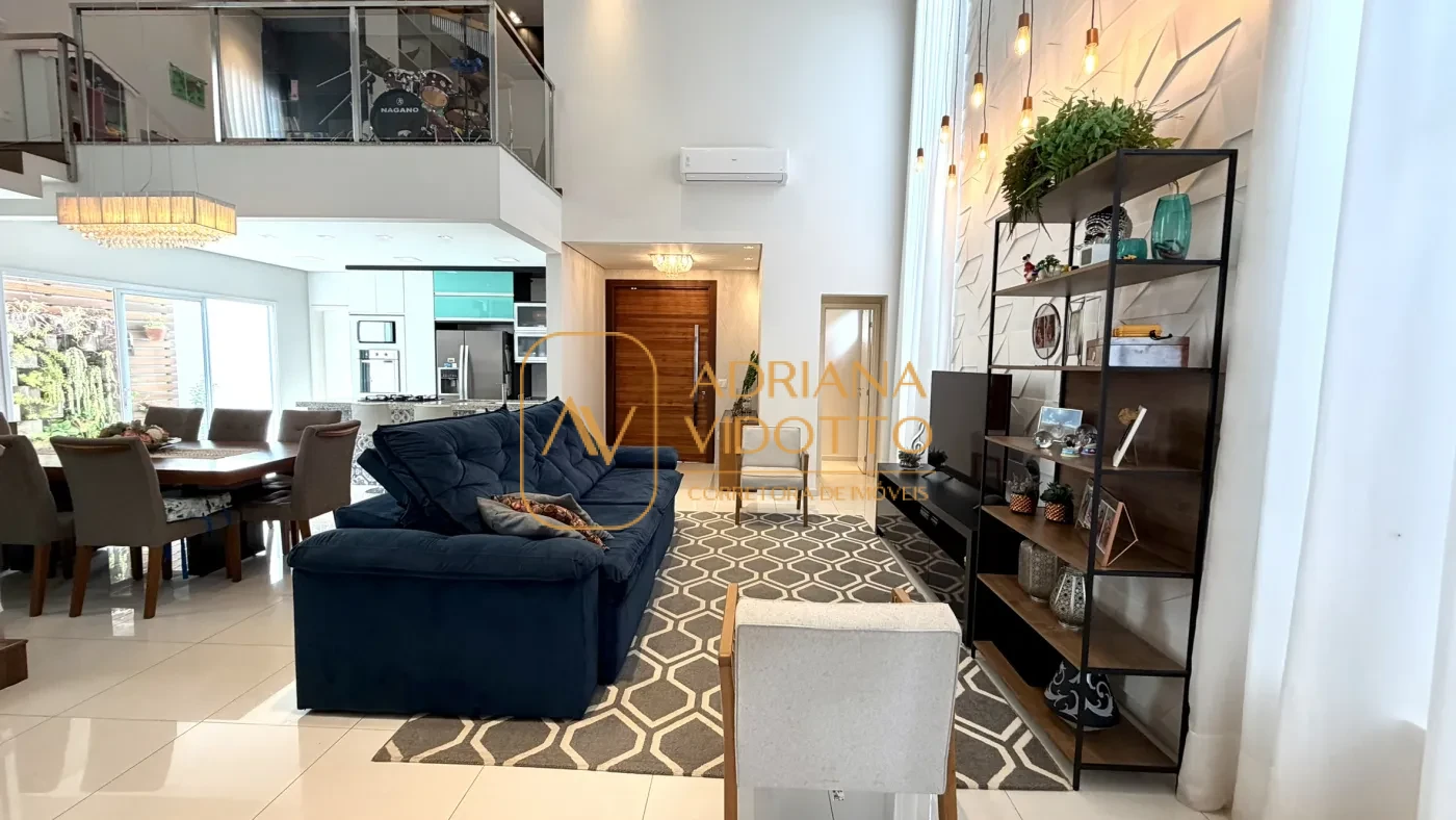 Imagem de CASA TÉRREA EM CONDOMÍNIO BUONA VITA COM 3 QUARTOS, ÁREA GOURMET, QUINTAL GRAMADO E MEZANINO COM ESCRITÓRIO