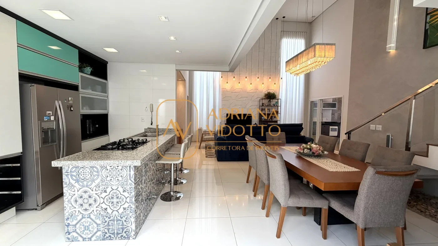 Imagem de CASA TÉRREA EM CONDOMÍNIO BUONA VITA COM 3 QUARTOS, ÁREA GOURMET, QUINTAL GRAMADO E MEZANINO COM ESCRITÓRIO