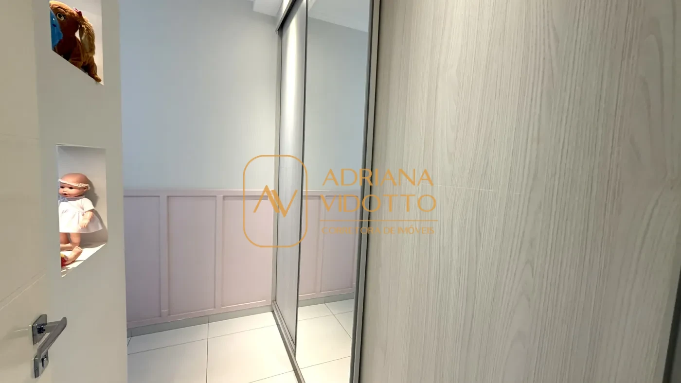 Imagem de CASA TÉRREA EM CONDOMÍNIO BUONA VITA COM 3 QUARTOS, ÁREA GOURMET, QUINTAL GRAMADO E MEZANINO COM ESCRITÓRIO