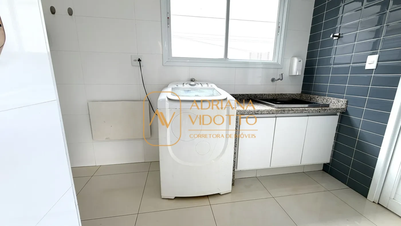 Imagem de CASA TÉRREA EM CONDOMÍNIO BUONA VITA COM 3 QUARTOS, ÁREA GOURMET, QUINTAL GRAMADO E MEZANINO COM ESCRITÓRIO