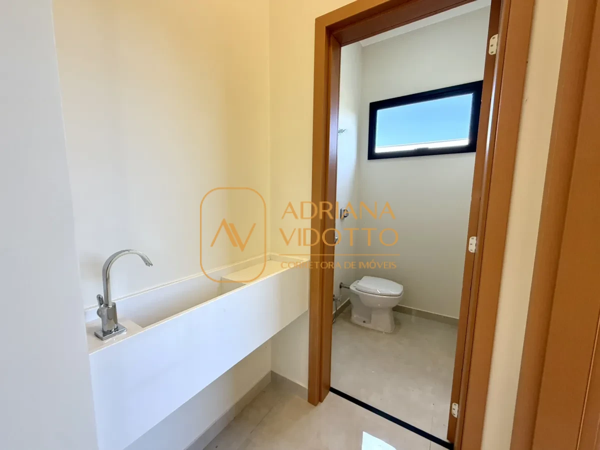 Imagem de CASA A VENDA VILLAGE DAMHA III COM 3 SUÍTES, ESCRITÓRIO E ÁREA GOURMET