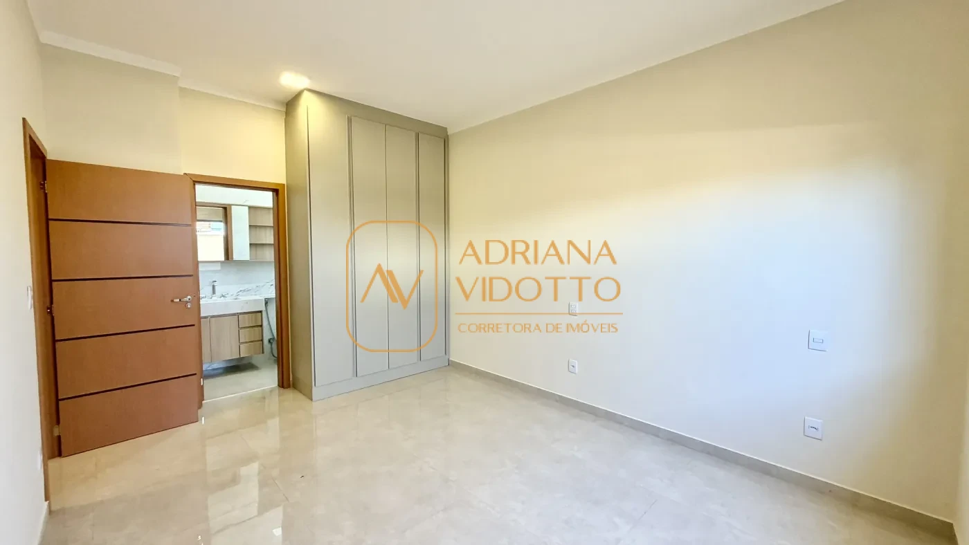 Imagem de CASA A VENDA VILLAGE DAMHA III COM 3 SUÍTES, ESCRITÓRIO E ÁREA GOURMET