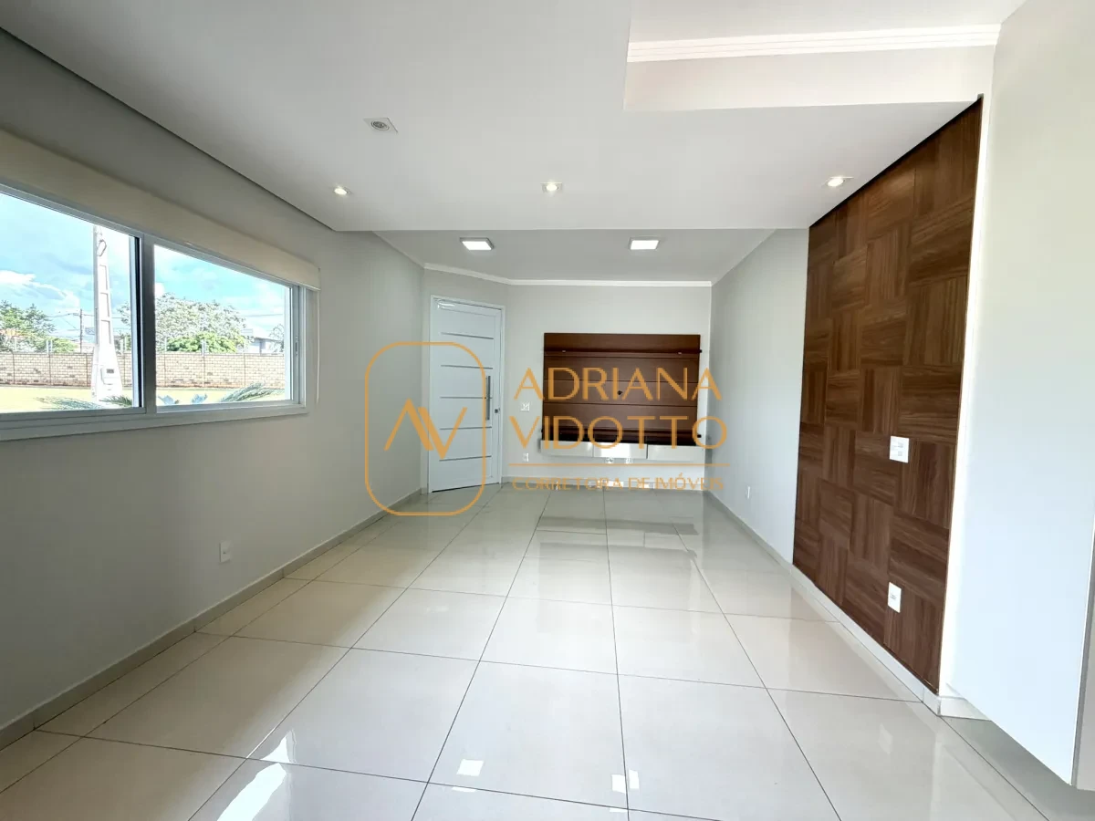 Imagem de SOBRADO À VENDA COM 3 QUARTOS SENDO 1 SUÍTE,  ÁREA GOURMET E PISCINA AQUECIDA.