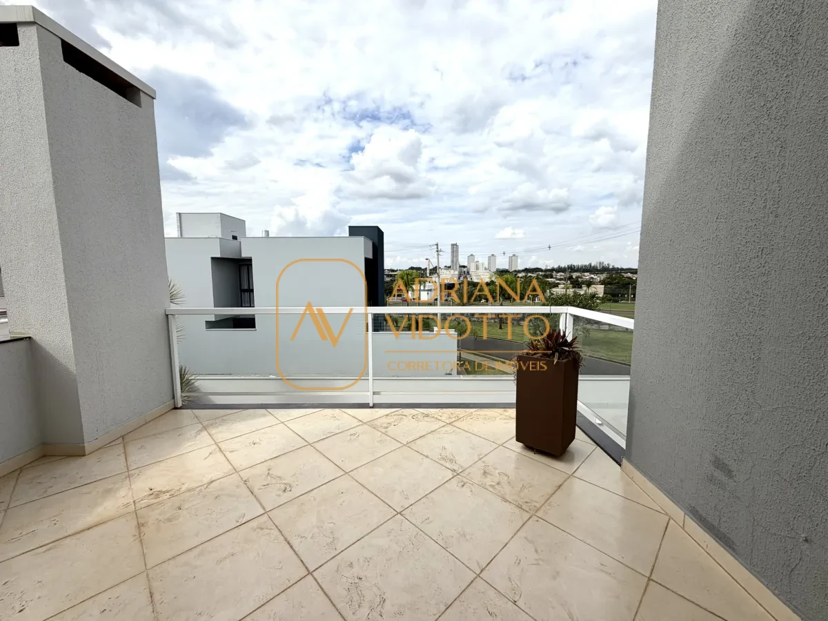 Imagem de SOBRADO À VENDA COM 3 QUARTOS SENDO 1 SUÍTE,  ÁREA GOURMET E PISCINA AQUECIDA.