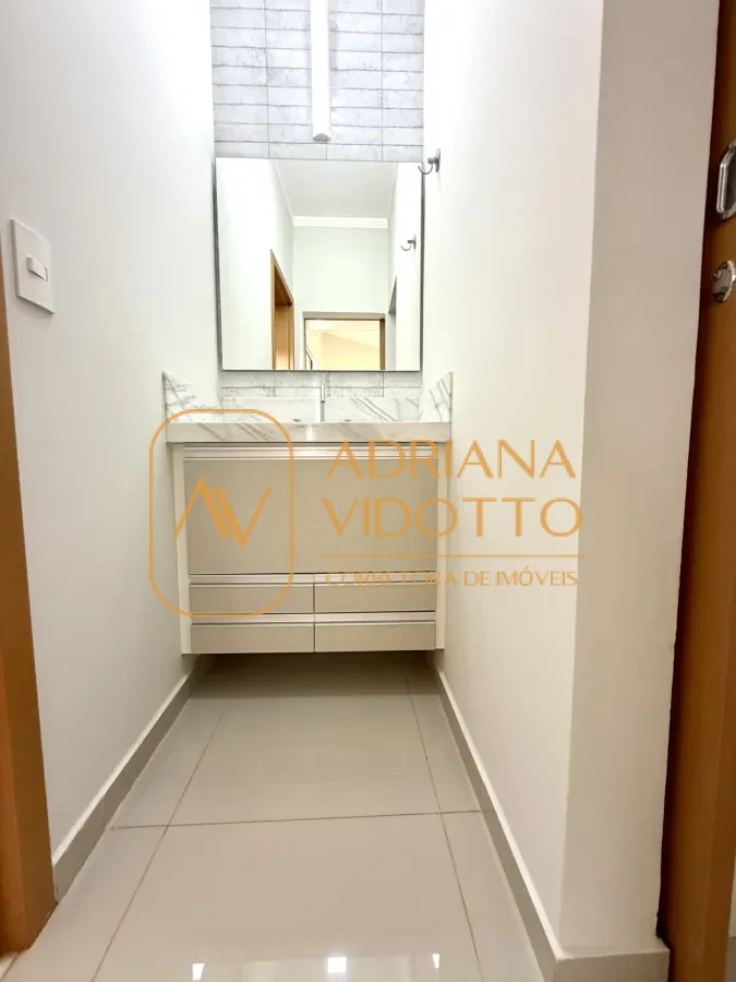 Imagem de SOBRADO À VENDA COM 3 QUARTOS SENDO 1 SUÍTE,  ÁREA GOURMET E PISCINA AQUECIDA.