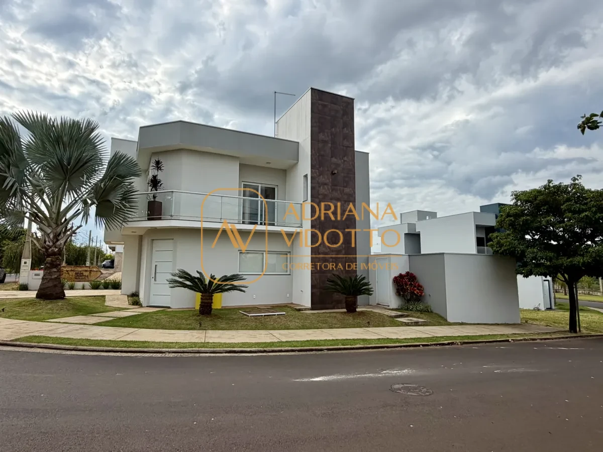 Imagem de SOBRADO À VENDA COM 3 QUARTOS SENDO 1 SUÍTE,  ÁREA GOURMET E PISCINA AQUECIDA.